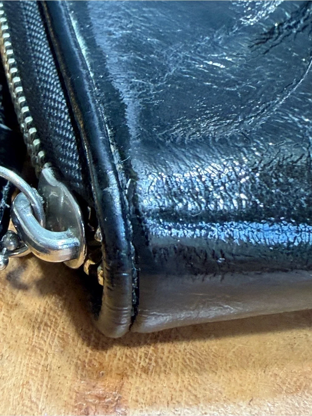 Coach Y2K Poppy Black Patent Leather Zip-Around Wallet Wristlet